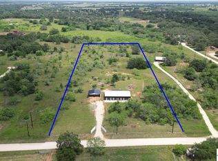 508 County Road 423, Stockdale, TX 78160