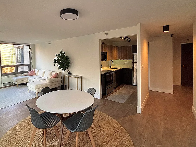440 N Wabash Ave #1208 — Photo 6