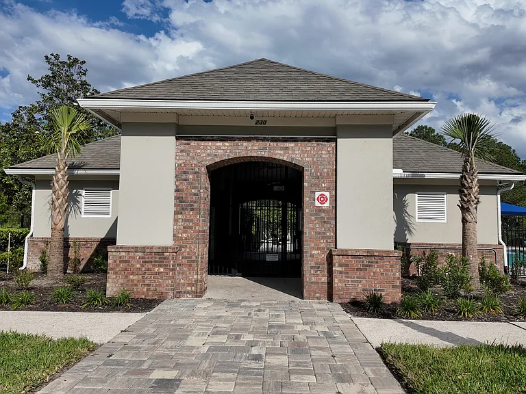 601 Battlegate Ln — Photo 25
