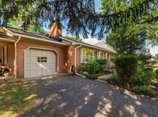 1371 Bryson Rd, Columbus, OH 43224