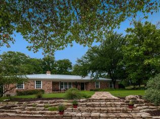 2315 Lakewood Ct, Granbury, TX 76049