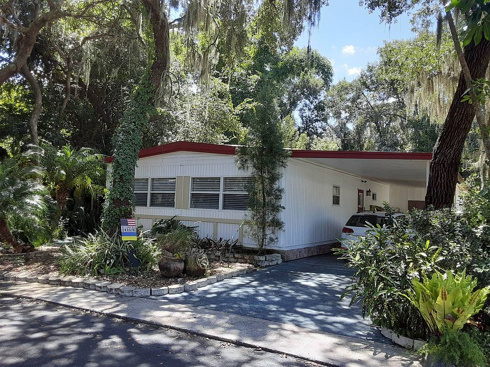 1st image of 1851 Amberwood Dr