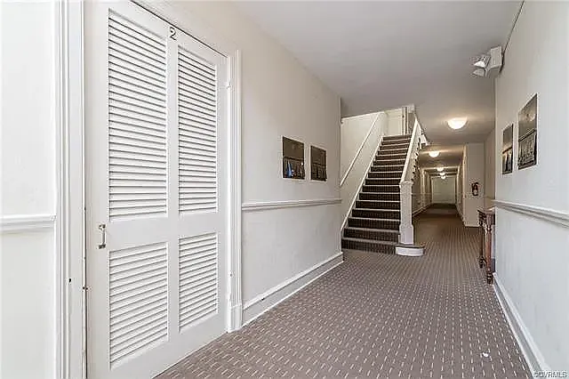 210 N Stafford Ave #2 — Photo 3