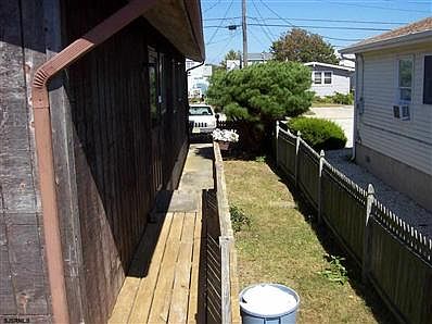 5th image of 16 Kirkwood Cir