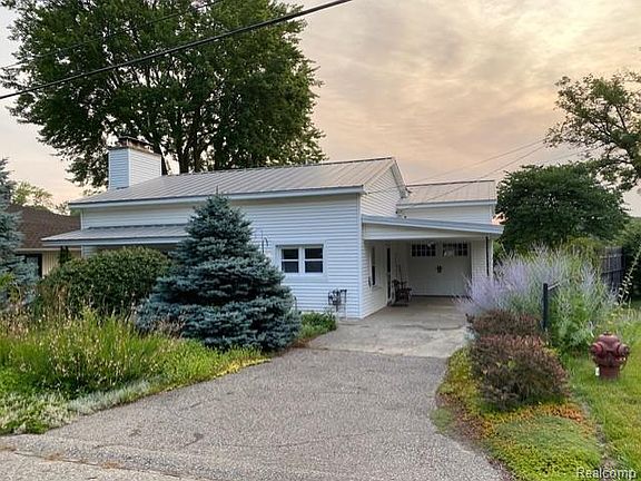 5th image of 4682 Rockcroft Blvd