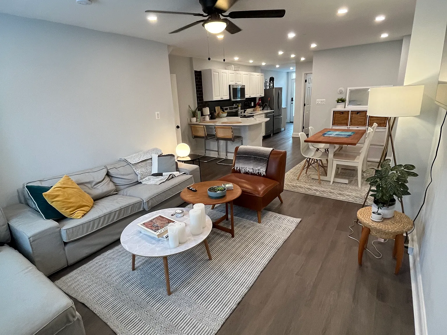 2 bed, $2,500 — Photo 3