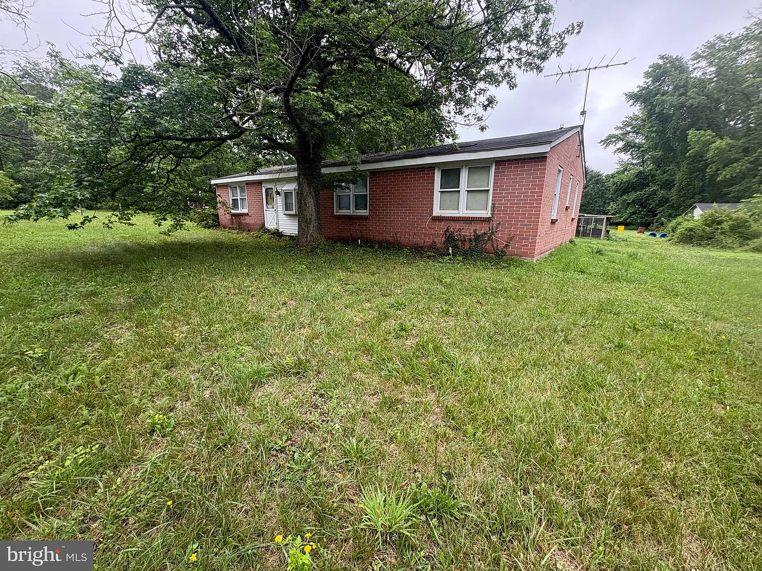 8005 Solley Rd photo 1