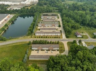 99 Glenview Dr, Ontario, OH 44906