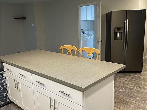 4th image of 2851 Rolling Hills Dr Spc 94