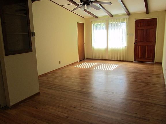 5th image of 7571 Chula Vista Dr