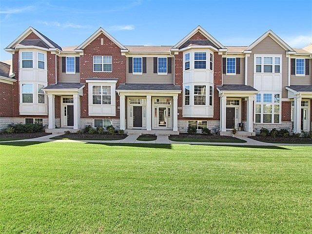 1st image of 2539 Dunraven Ave