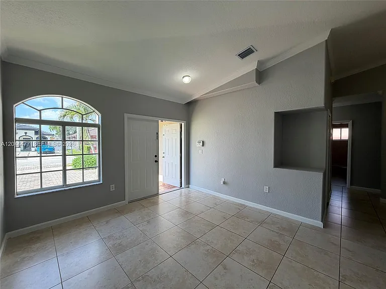 7753 NW 201st Ter — Photo 6