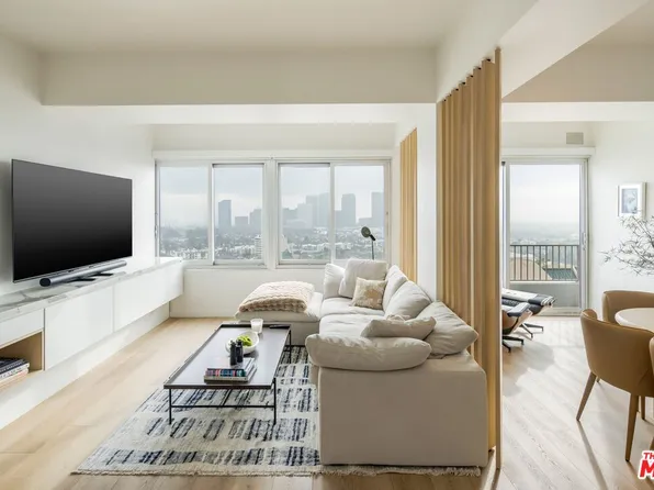 10501 Wilshire Blvd Unit 2209, Los Angeles, CA 90024