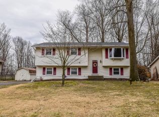 7404 Stonehill Ave NW, Canal Fulton, OH 44614