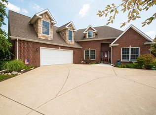 2231 Canyon Creek Dr, Lafayette, IN 47909