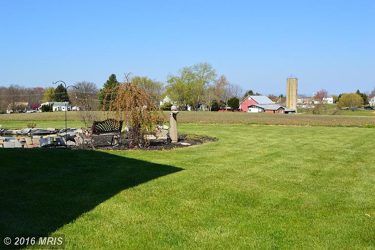 2nd image of 35 Little Knoll Dr