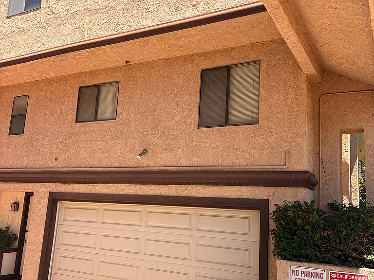1027 Mount Olive Dr — Photo 6