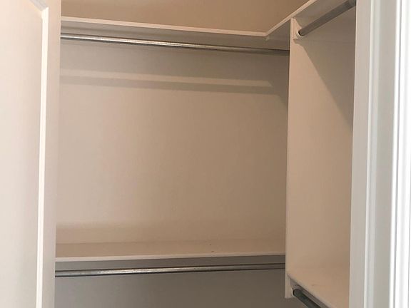 4th image of 12485 S 75th Ave E #12485
