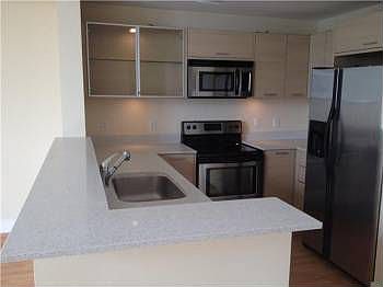5th image of 350 NE 24th St APT 605