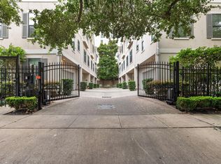 2210 Mid Ln APT 101, Houston, TX 77027