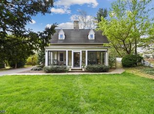 8 Franklin Pl, Summit, NJ 07901