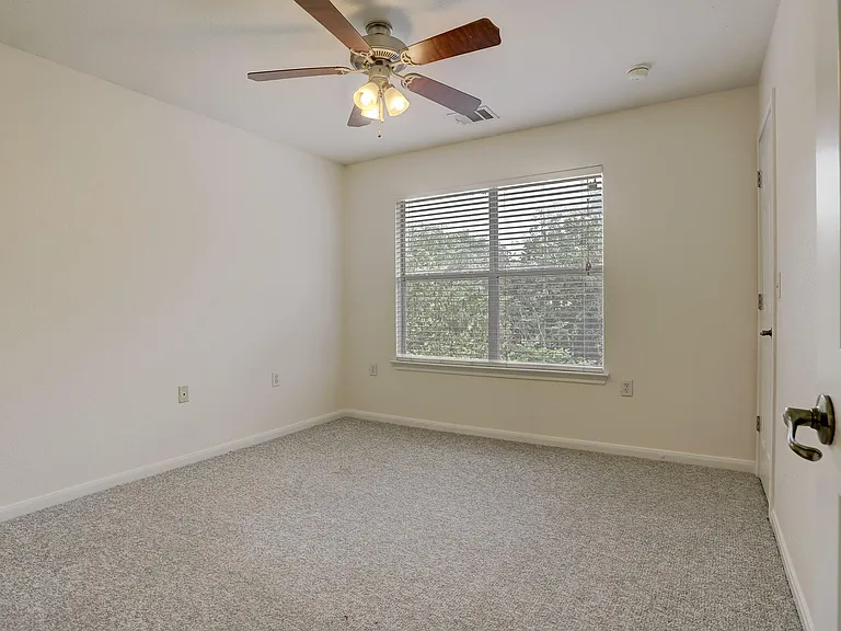 308 Blackson Ave #A — Photo 8