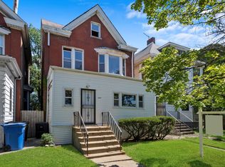 7247 S Euclid Ave, Chicago, IL 60649