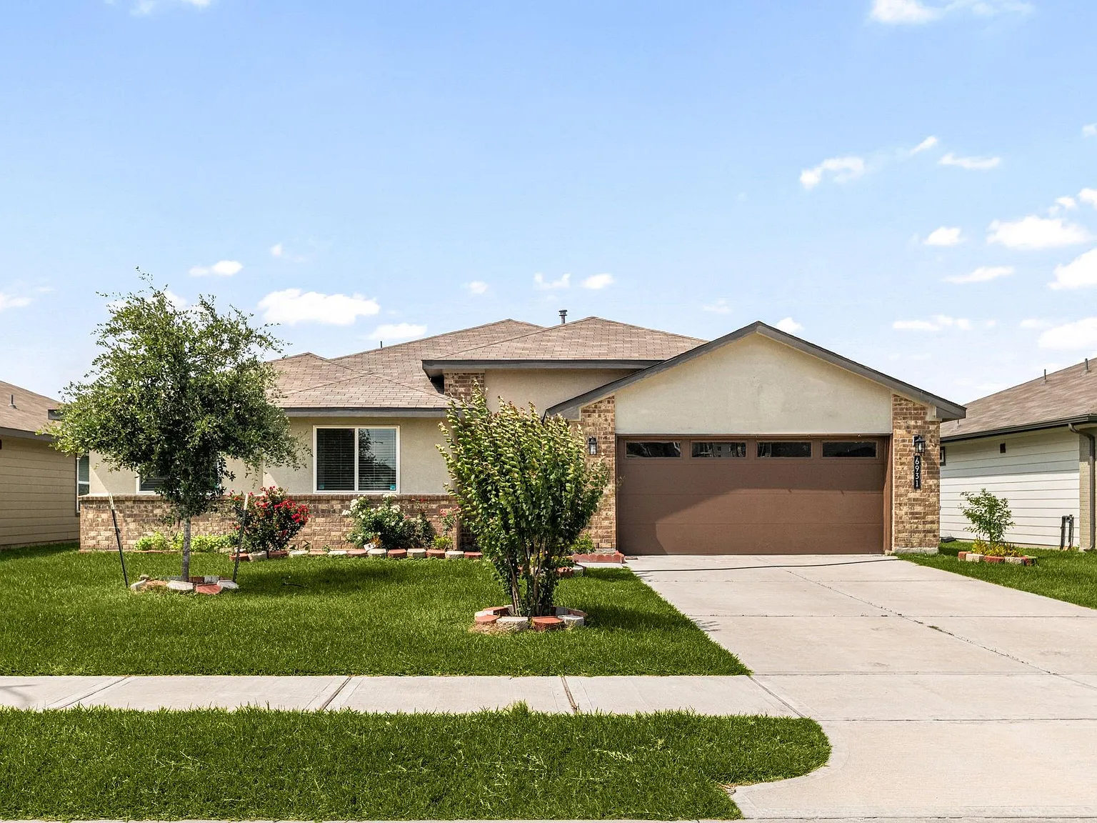 5 bed, 3.0 bath, 2670 sqft, $2,800 — Photo 4