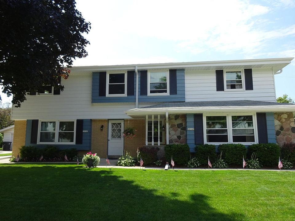 front of townhouse