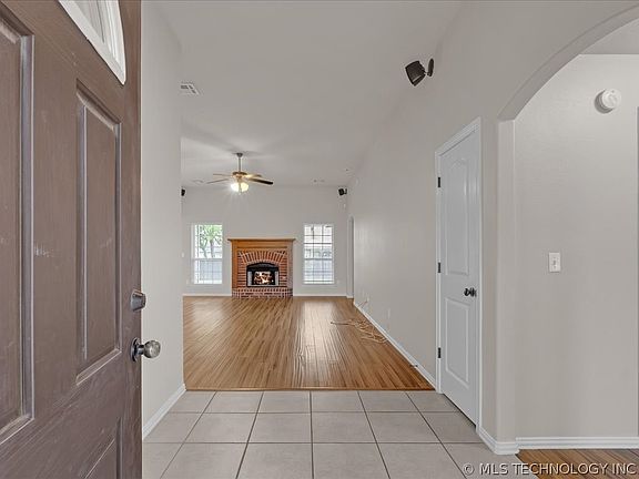 3rd image of 4804 S 191st East Ave E