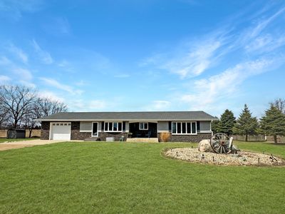 45 Lakeview Dr, Slayton, MN, 56172