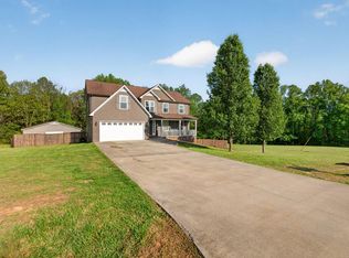 7836 Platinum Cir, Baxter, TN 38544