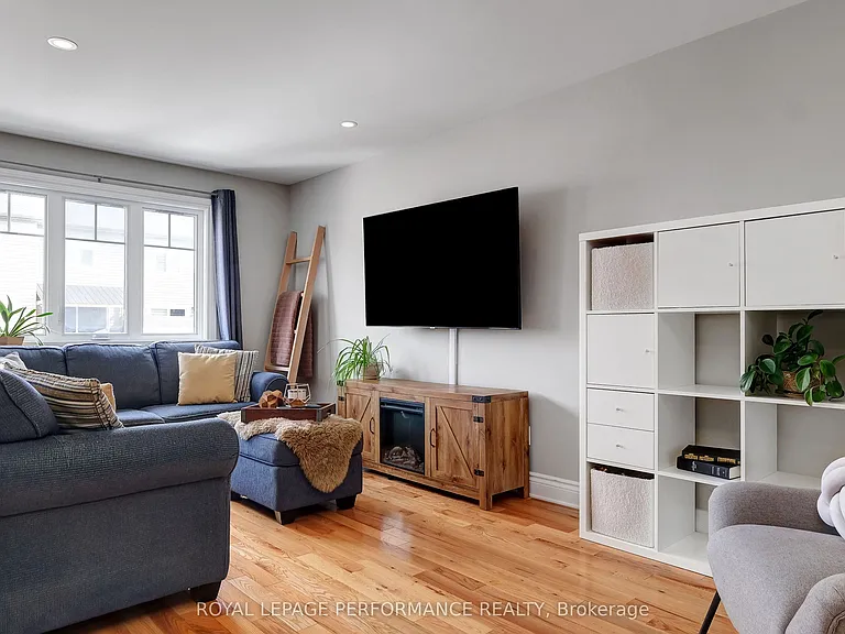 313 Twilight Ave — Photo 8