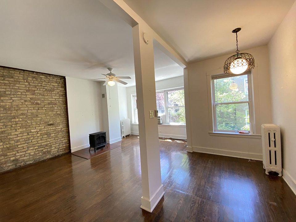 1st image of 925 W Cornelia Ave APT 2B
