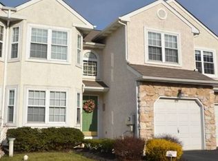 1848 Hood Ln, Maple Glen, PA 19002