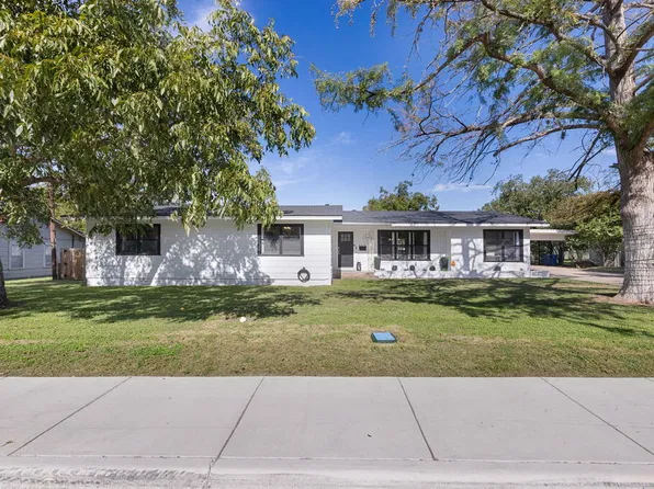 420 Westminster St, Kerrville, TX 78028