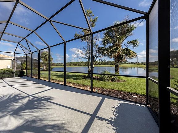 5th image of 126 Cipriani Way