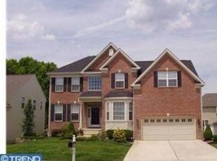 8 Oakbourne Ct, Bordentown, NJ 08505