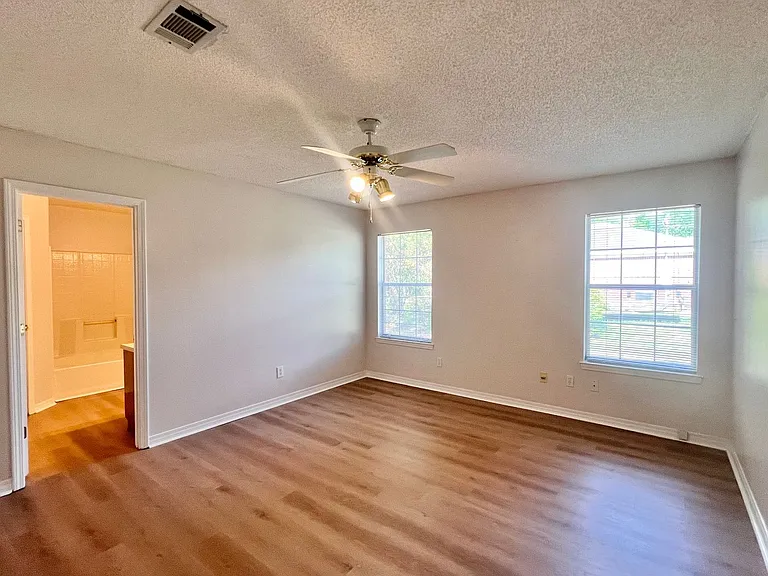 5721 Bronco Pl — Photo 5