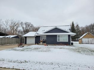 504 NW Bergen St, Adams, MN 55909