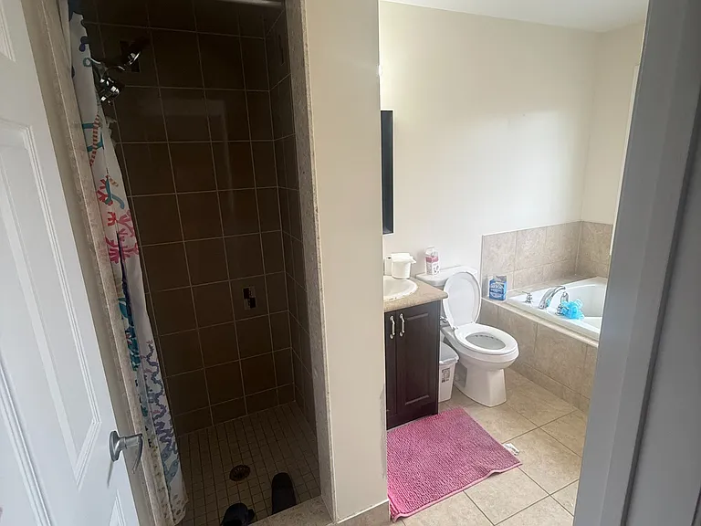 164 Verdi Rd — Photo 1