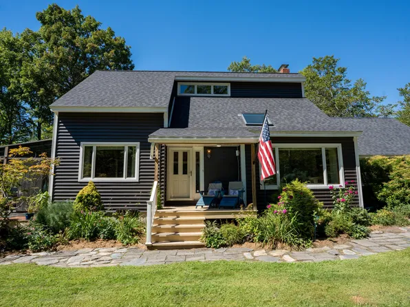 223 Burrill Hill Road, Norridgewock, ME 04957