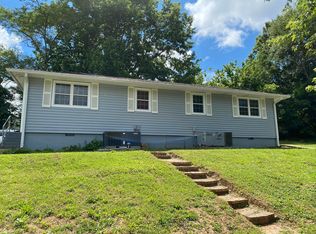 245 S Benedict Ave, Oak Ridge, TN 37830