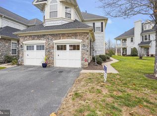 13930 Greendale Dr, Woodbridge, VA 22191