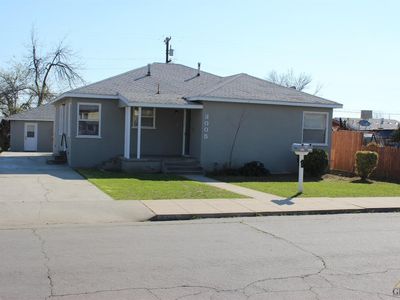 3005 Kentucky St, Bakersfield, CA, 93306