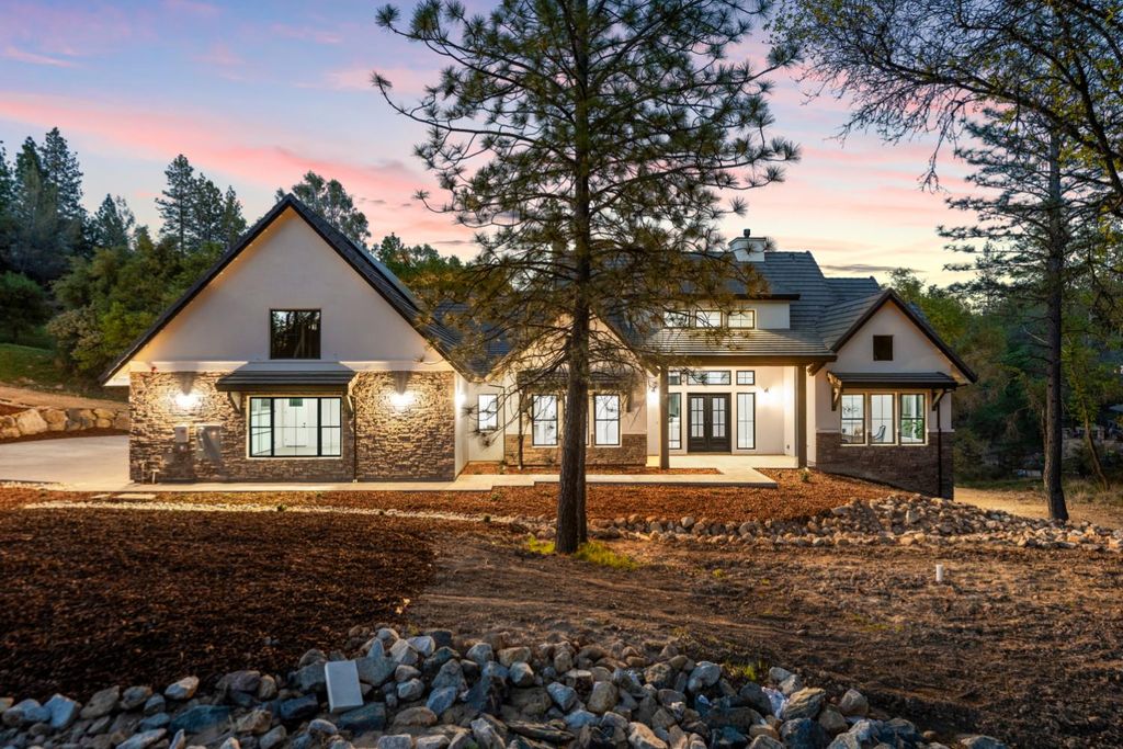 15010 Grand Knoll Drive 5