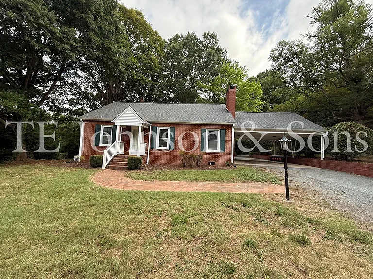 5535 Robinhood Rd — Photo 43