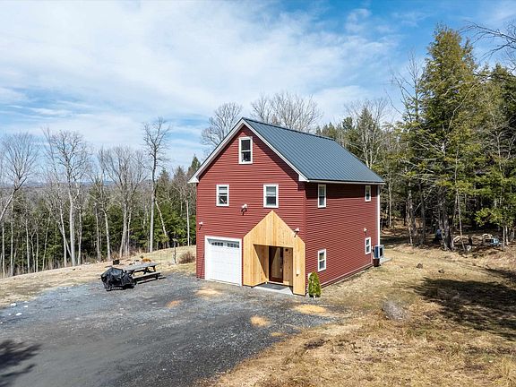 2nd image of 280 Lower Road
