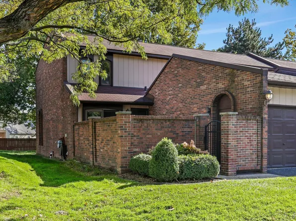 1097 Kirts Blvd Unit A, Troy, MI 48084