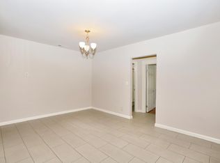 121 N Verdugo Rd, Glendale, CA 91206